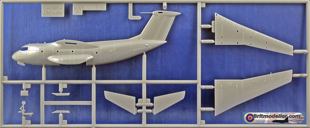 Kawasaki C-1 and C-1SKE - Hasegawa (10698) 1:200 scale Kawasaki C-1 and C-1SKE - Hasegawa (10698) 1:200 scale