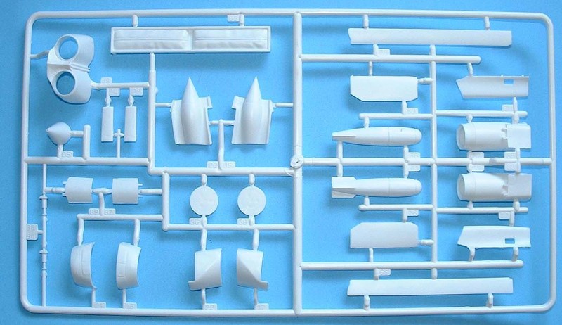 Stratos 4 TSR.2MS - 1:72 Airfix - Kits - Britmodeller.com