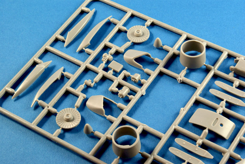 sprues1a.jpg