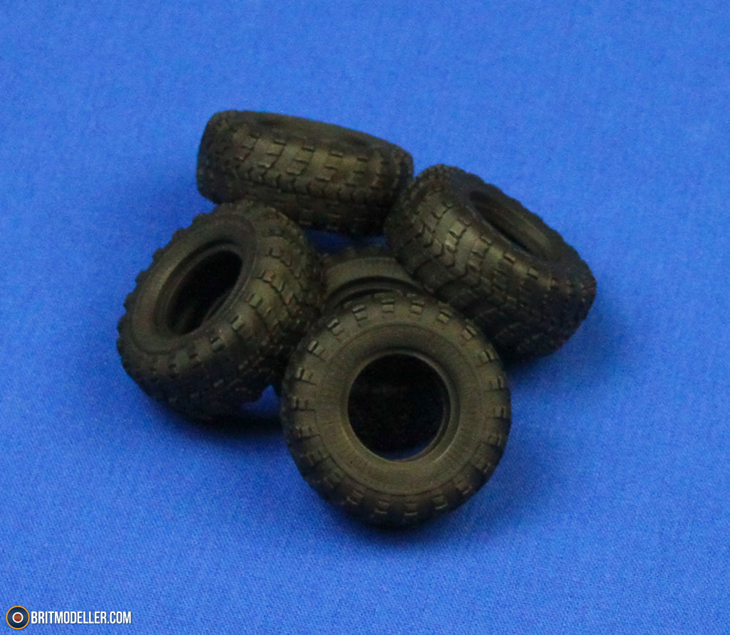 Trumpeter 01057 1/35 Mô Hình Xe Phóng Tên Lửa 40N6 of 51P6A