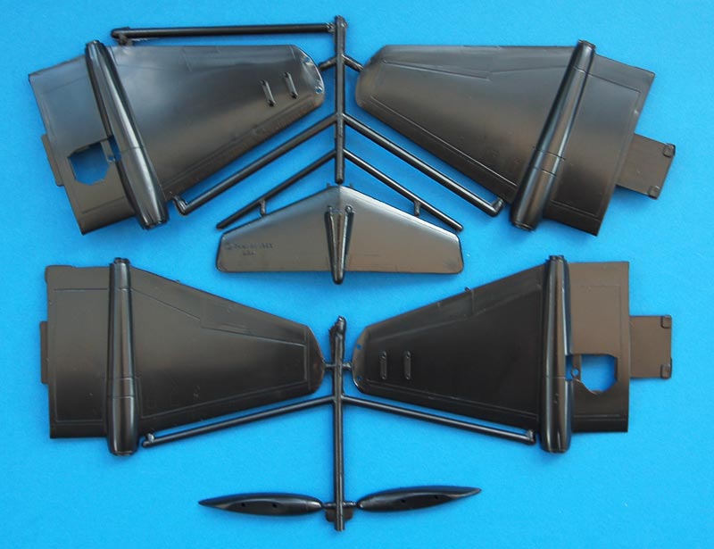 martinb-57sprue2.jpg