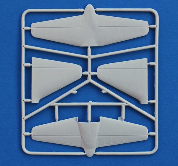 AmodelHerculesSprue5.jpg