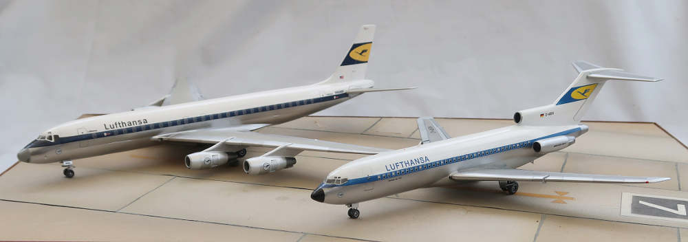 Douglas DC-8-51 Lufthansa. 1/144 Minicraft conversion & Draw