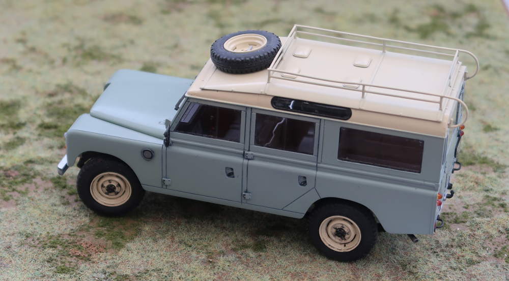 Land Rover Series III - Revell 1:24. - Ready For Inspection