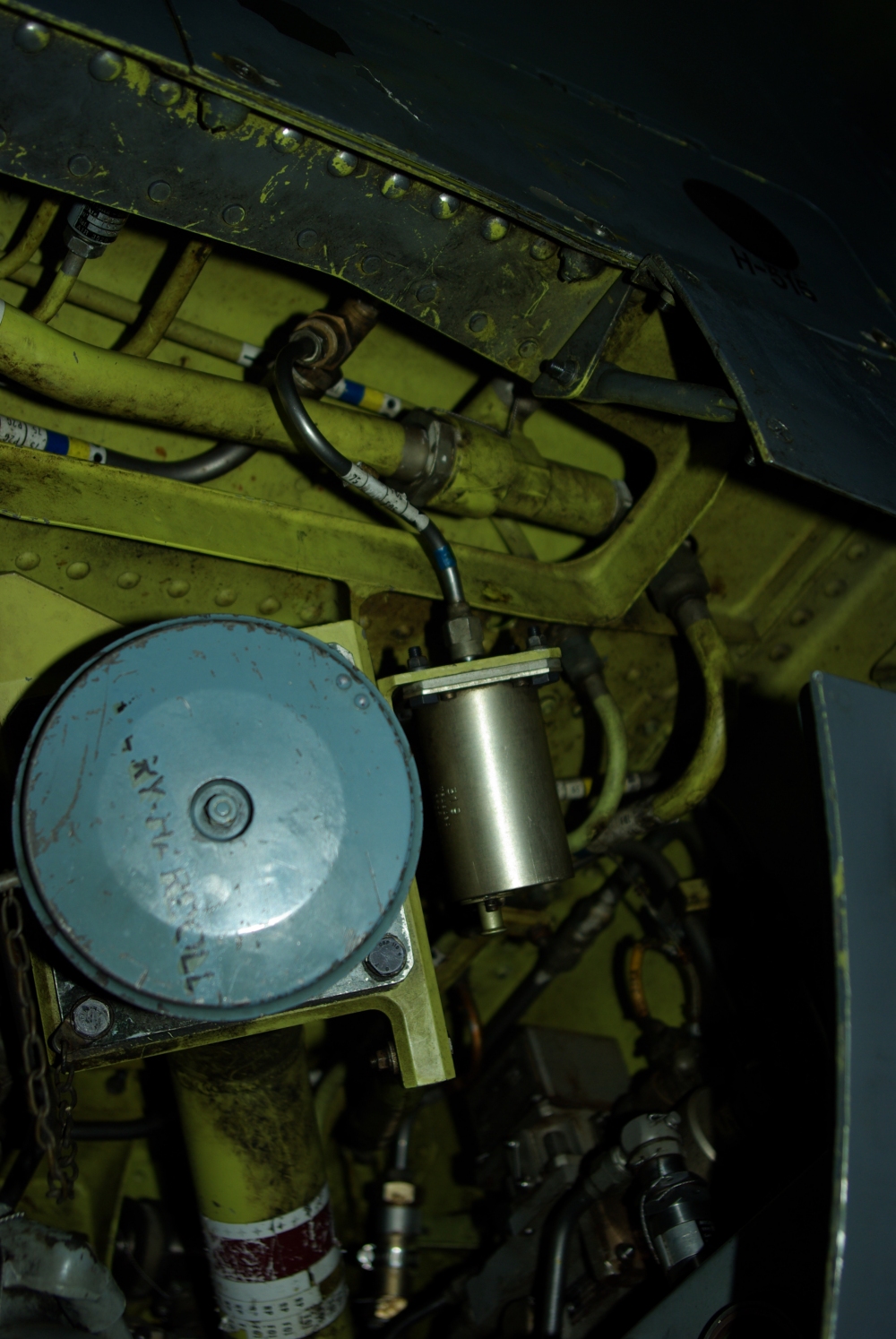 fuelbay11.jpg