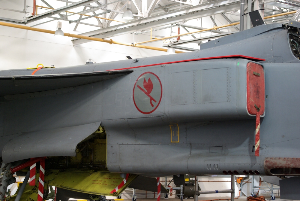 6sqn.jpg