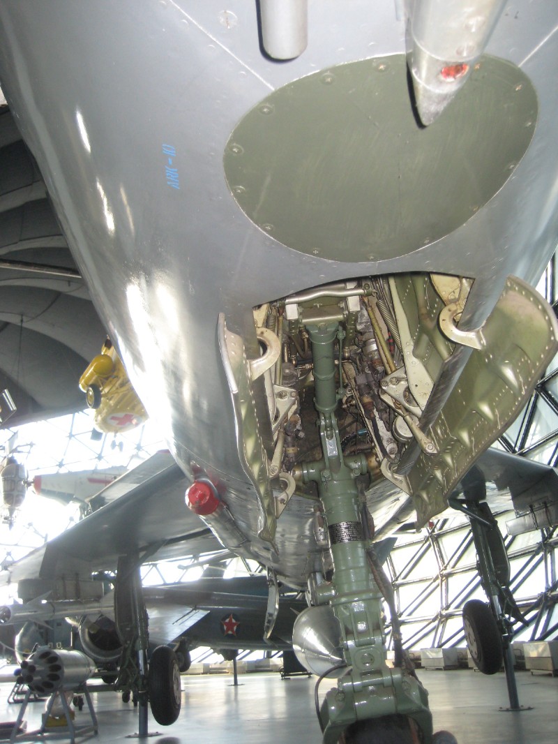 mig12.JPG