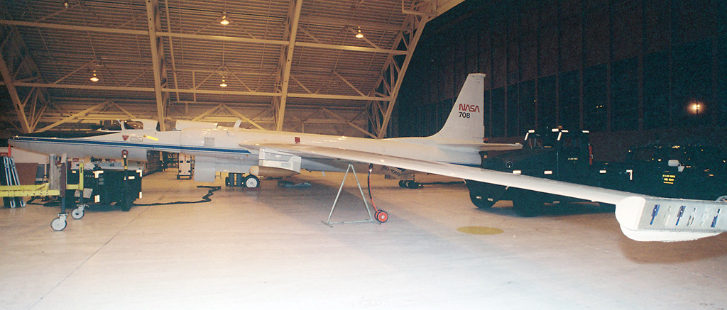 Lockheed ER-2 NASA Earth Resources Aircraft - Jet & Rocket engined ...