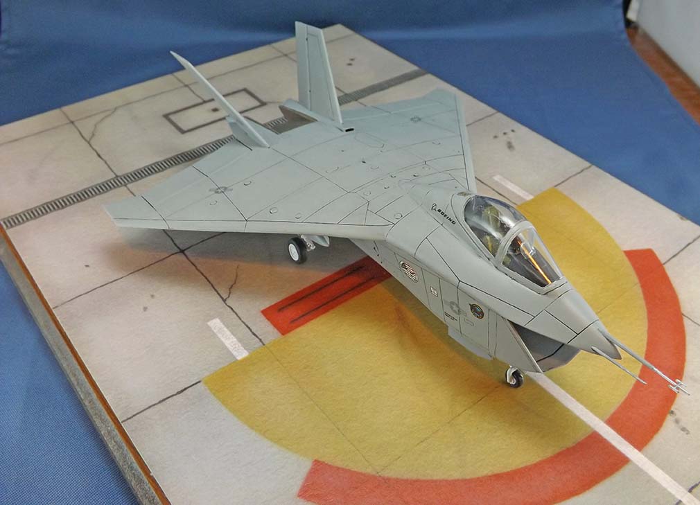 boeing-x-32-1-72-italeri-ready-for-inspection-aircraft