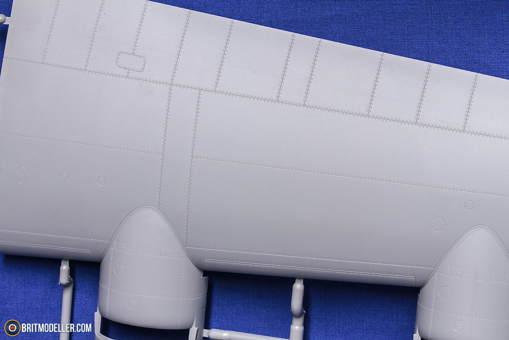 HOBBY BOSS B-24J LIBERATOR 83211 ⭐PARTS⭐ DECAL SET & PLACEMENT GUIDE 1/32 