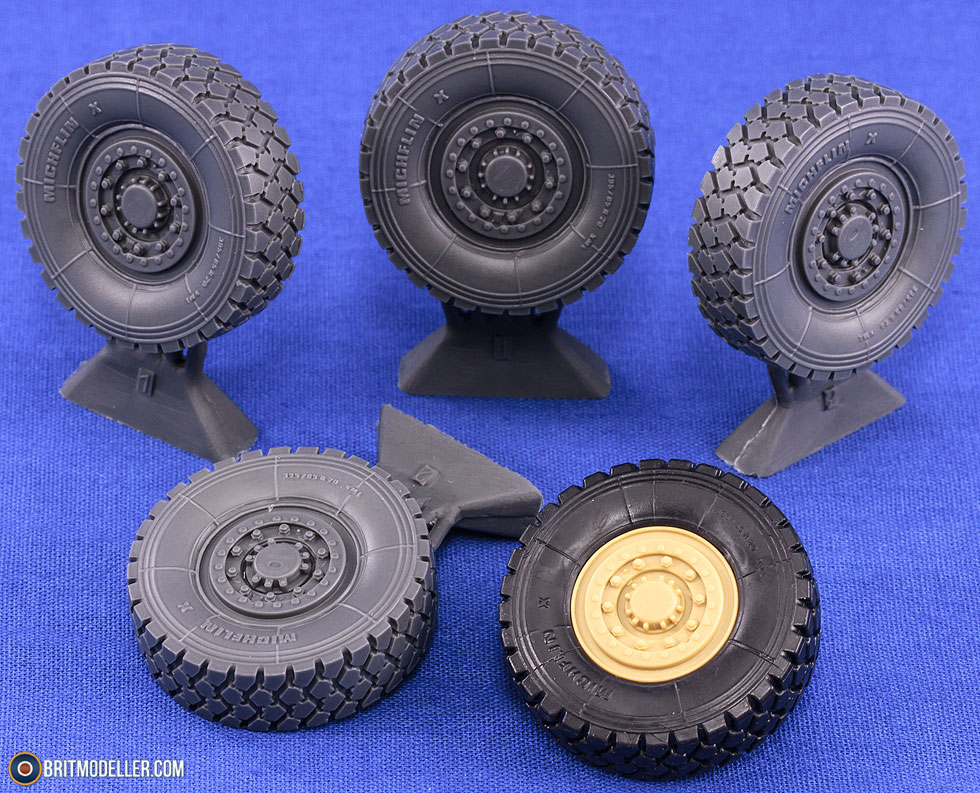 British Army Husky TSV (VS-009) 1:35 - Kits - Britmodeller.com