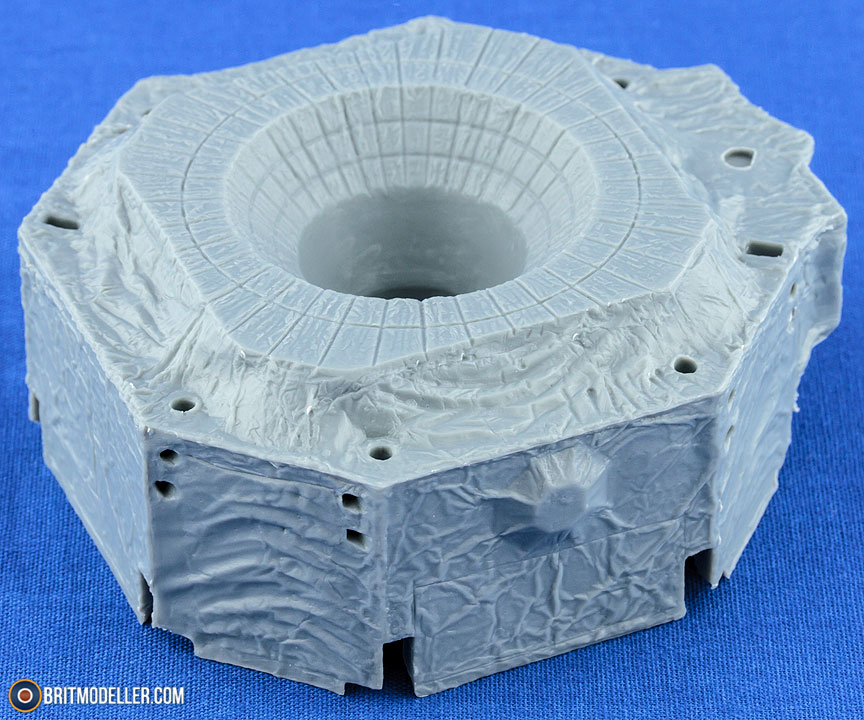 Apollo 11 Lunar Module Eagle (03701) 1:48 - Sci-Fi