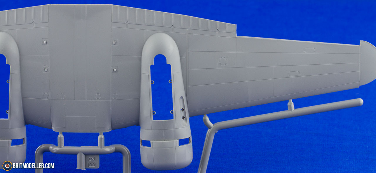 Beechcraft Model 18 (03811) 1:48 - Kits - Britmodeller.com