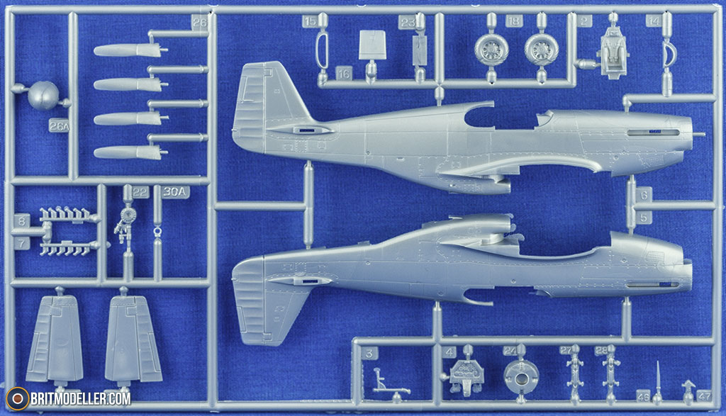 Amazon.com: Airfix Messerschmitt Me 262 & P-51 D Mustang 1